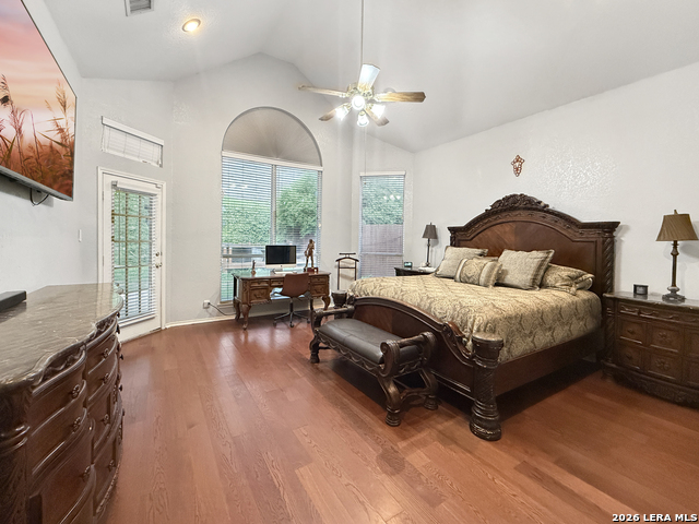 19531 Azure Oak Property Photo 3