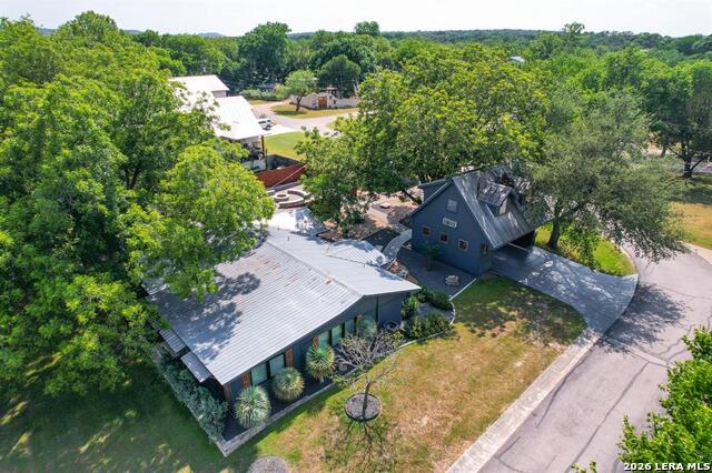 810 River Rd Property Photo 37
