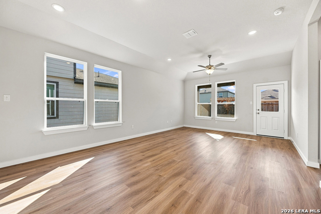 8559 Red Hawk Loop Property Photo 4