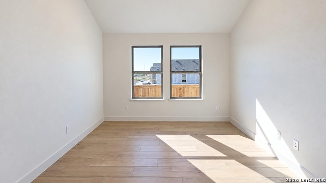 430 Cleveland Way Property Photo 15