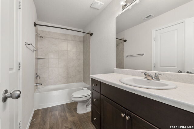 2526 Wentwood Property Photo 21