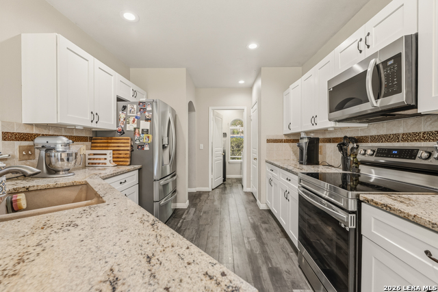 1204 Dimrock Property Photo 10