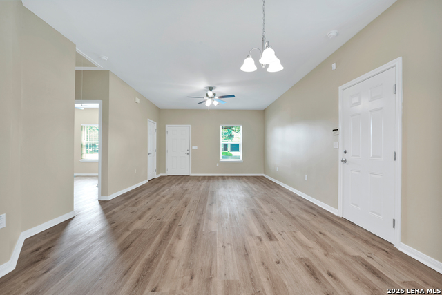 614 Villa Linda Property Photo 5