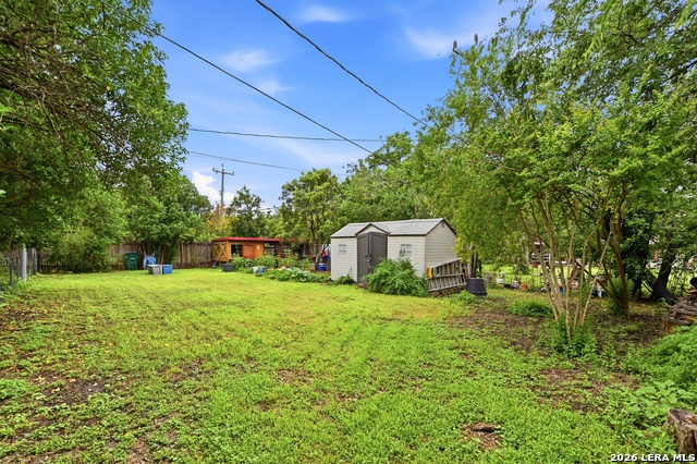 237 Thorain Blvd Property Photo 40