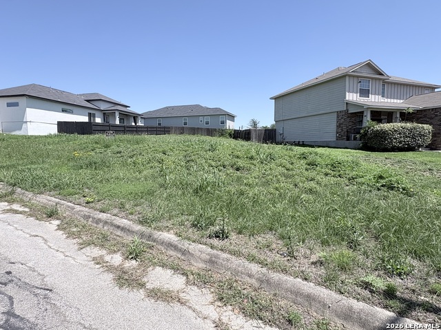 8251 Comanche Pass Property Photo 3