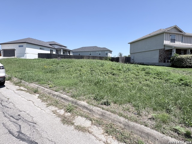 8251 Comanche Pass Property Photo 5