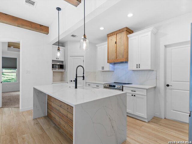 1463 Bonnyview Property Photo 9