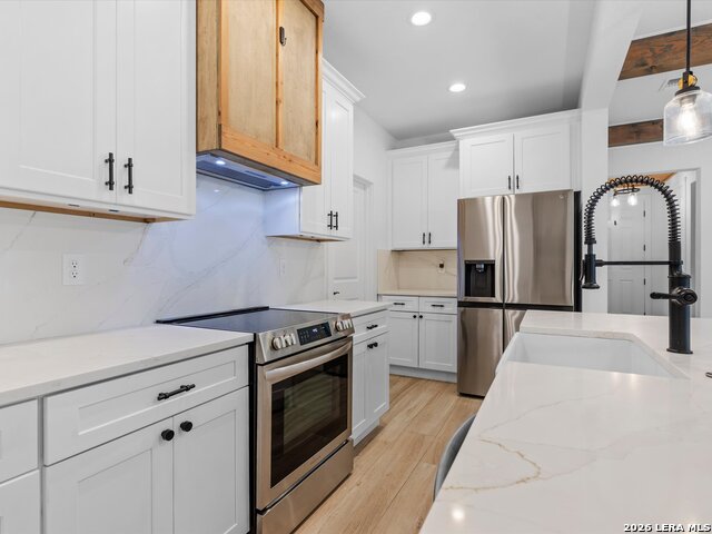 1463 Bonnyview Property Photo 10