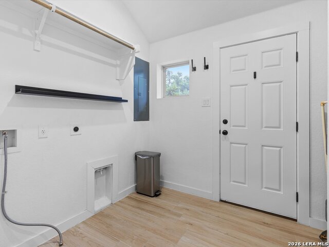1463 Bonnyview Property Photo 26