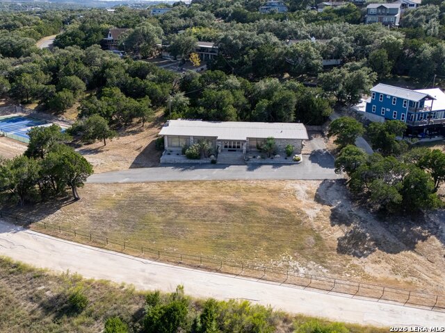 1463 Bonnyview Property Photo 34