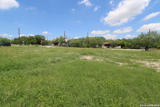101 Griggs Ave Property Photo 4