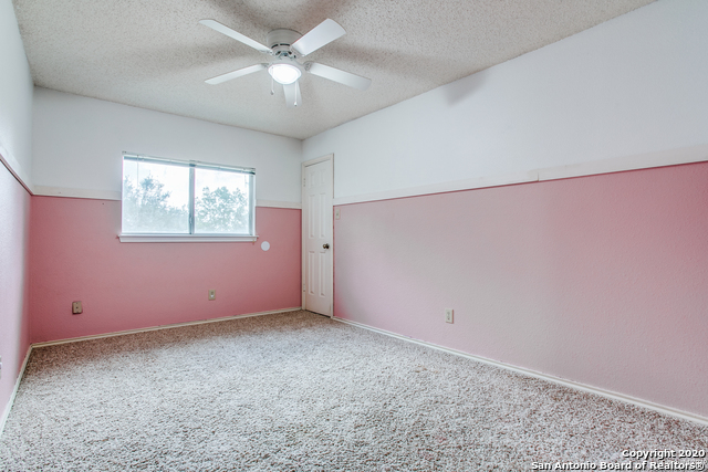 261 Samantha Dr Property Photo 19