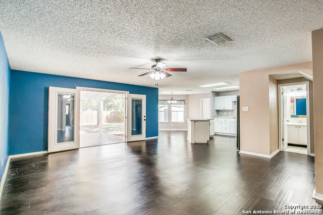 261 Samantha Dr Property Photo 25