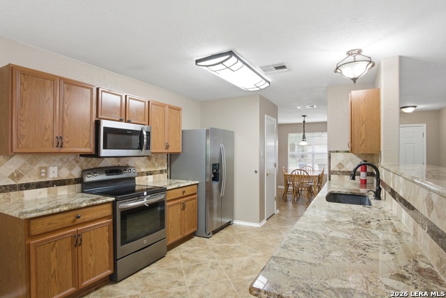 6734 Tezel Oaks Property Photo 6