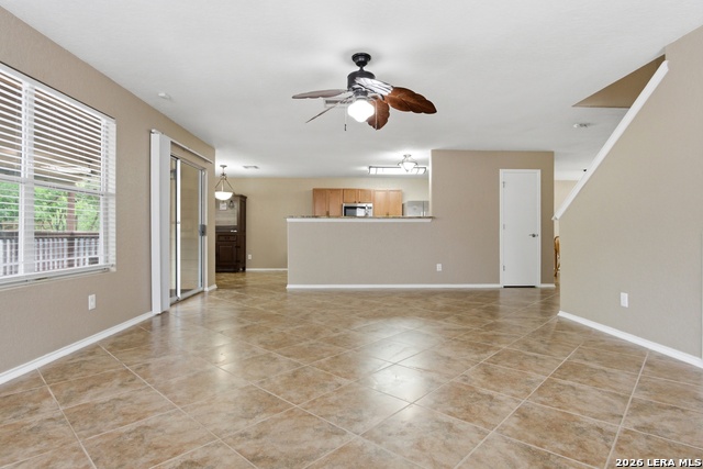 6734 Tezel Oaks Property Photo 9