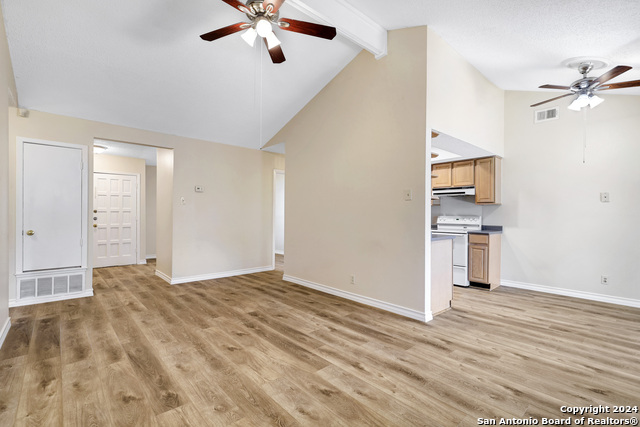 6123 Pecan Trail St Property Photo 6