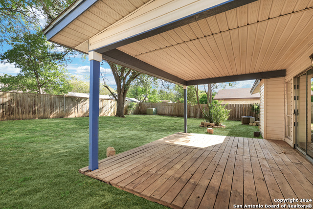6123 Pecan Trail St Property Photo 18