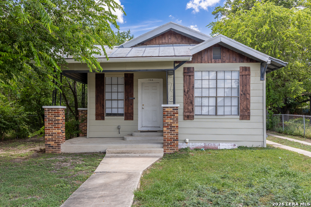 706 CANTON Property Photo 1