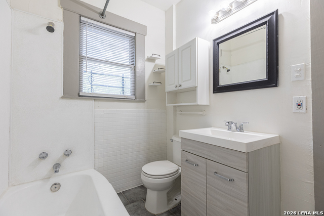 706 Canton Property Photo 19