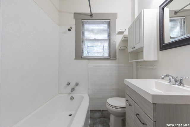 706 Canton Property Photo 20