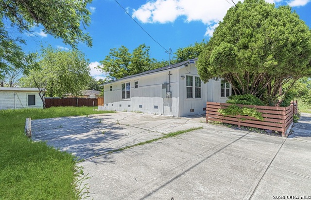 326 Victor St Property Photo 19