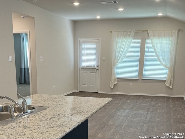 12126 Sampson Crk Property Photo 3