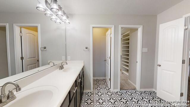 2915 Thunder Gulch Property Photo 17