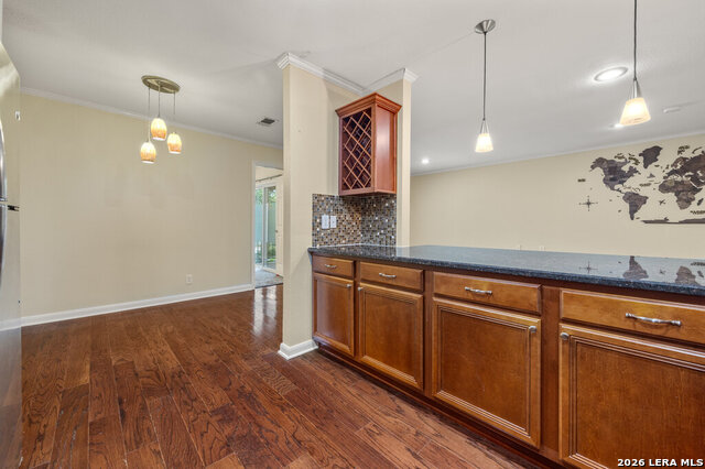 100 Lorenz Rd Property Photo 9