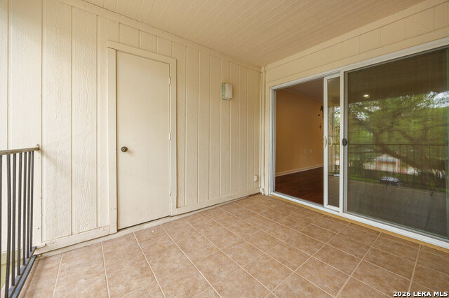 100 Lorenz Rd Property Photo 23