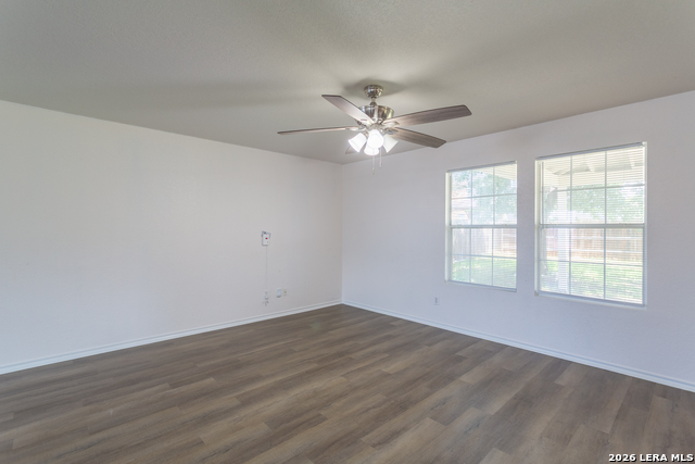 7711 Windview Way Property Photo 9