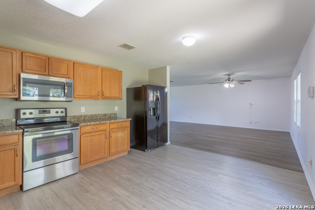 7711 Windview Way Property Photo 17