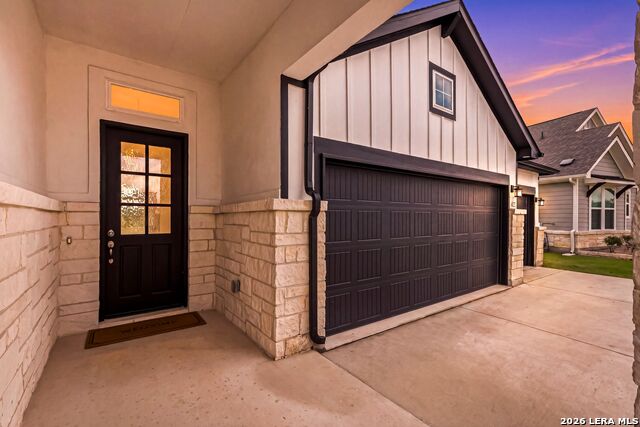 11625 Hollering Pass Property Photo 5