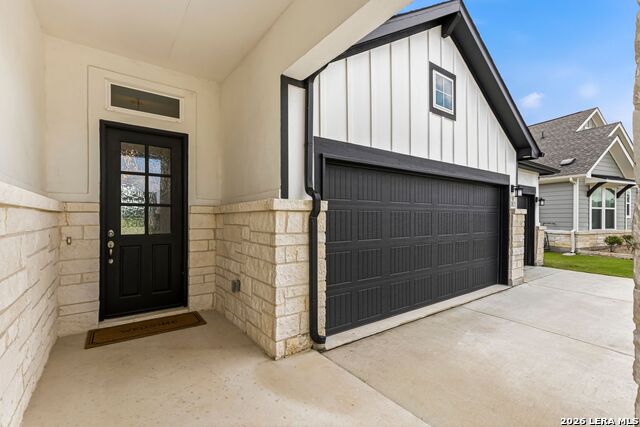 11625 Hollering Pass Property Photo 6