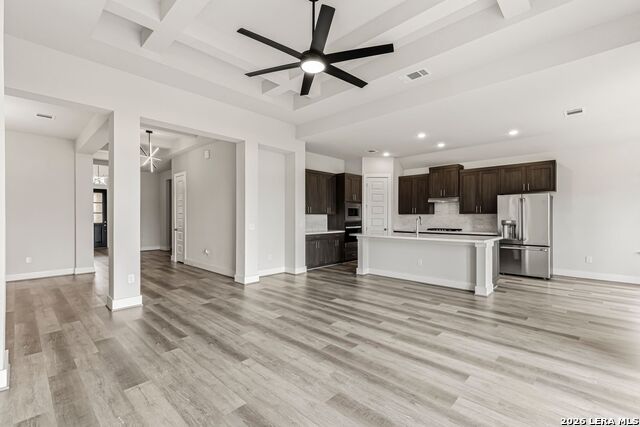11625 Hollering Pass Property Photo 17