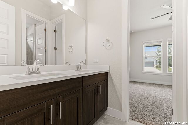 11625 Hollering Pass Property Photo 34