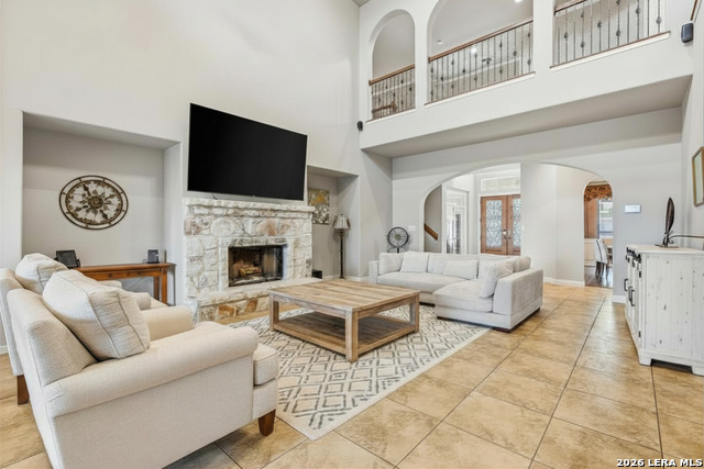 615 Sentry Hill Property Photo 4