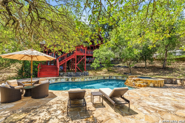 615 Sentry Hill Property Photo 40