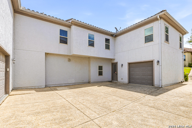 615 Sentry Hill Property Photo 44