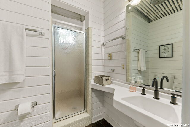 102 Lenz Dr Property Photo 33
