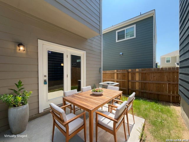 2075 Silver Oaks Dr Property Photo 7