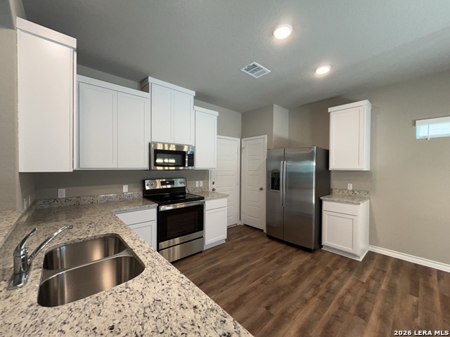 2075 Silver Oaks Dr Property Photo 11