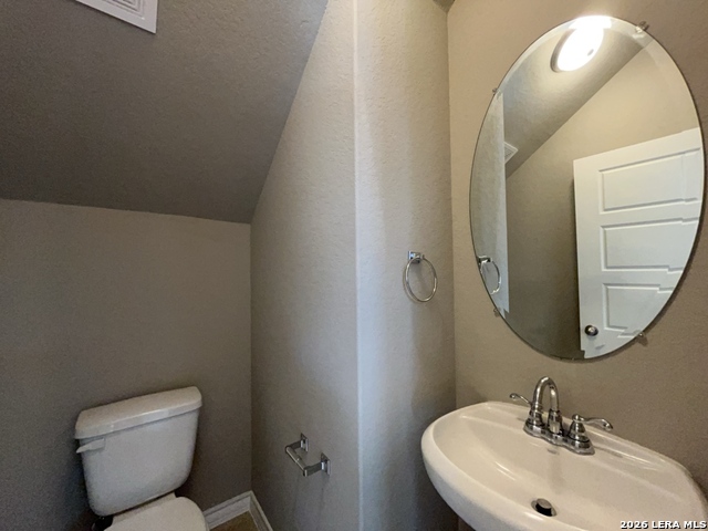 2075 Silver Oaks Dr Property Photo 28