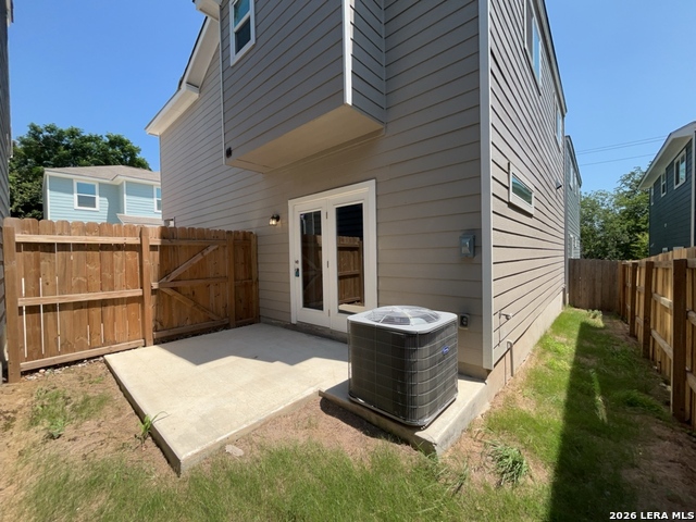 2075 Silver Oaks Dr Property Photo 31