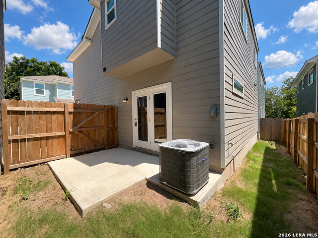 2075 Silver Oaks Dr Property Photo 31