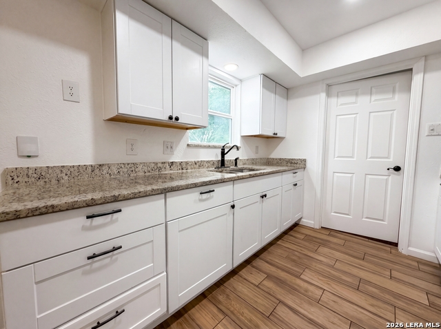 3702 Autumn Ln Property Photo 8