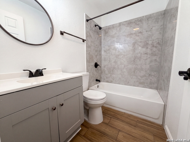 3702 Autumn Ln Property Photo 13