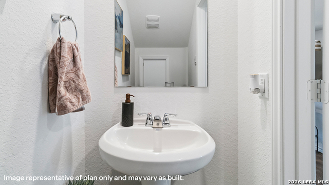 5238 Kenora Crest Property Photo 18