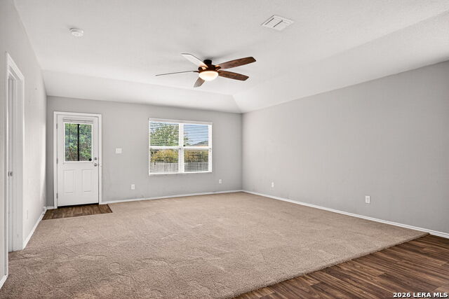 4619 Heathers Cross Property Photo 5