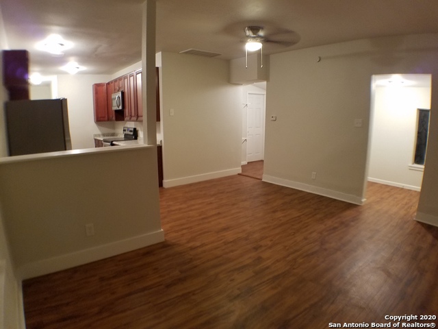 5019 Hemphill Dr Property Photo 5