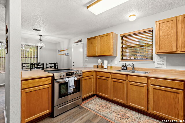1641 Rotherman Property Photo 10